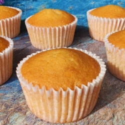 VANILLA CUP CAKE (PACK OF 4)