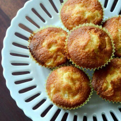 PINEAPPLE CUP CAKE (PACK OF 4)